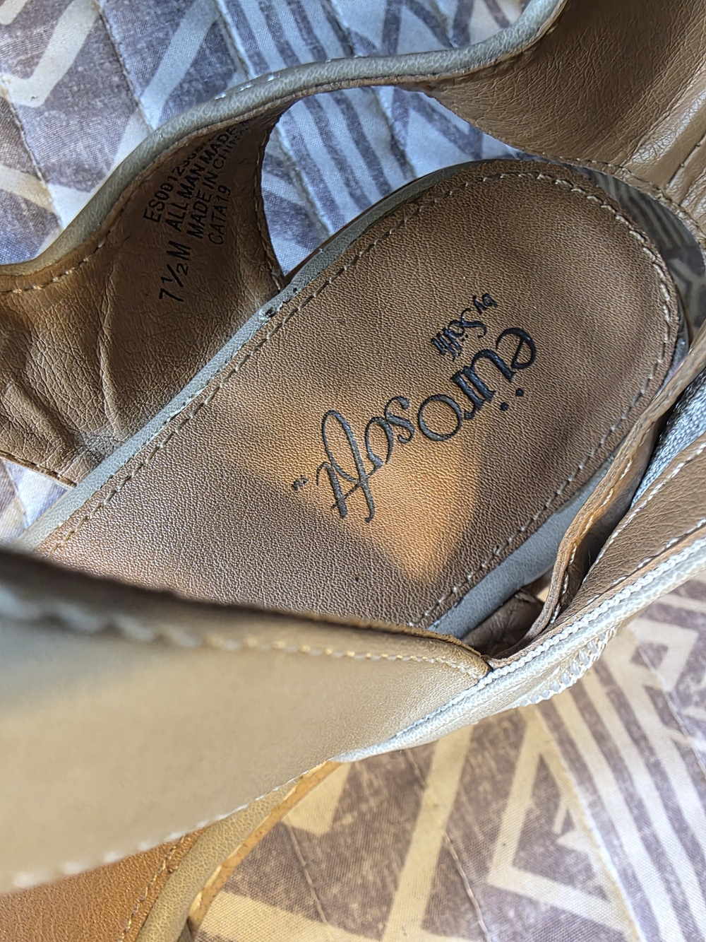 Sofft Women's Tan Leather Mules